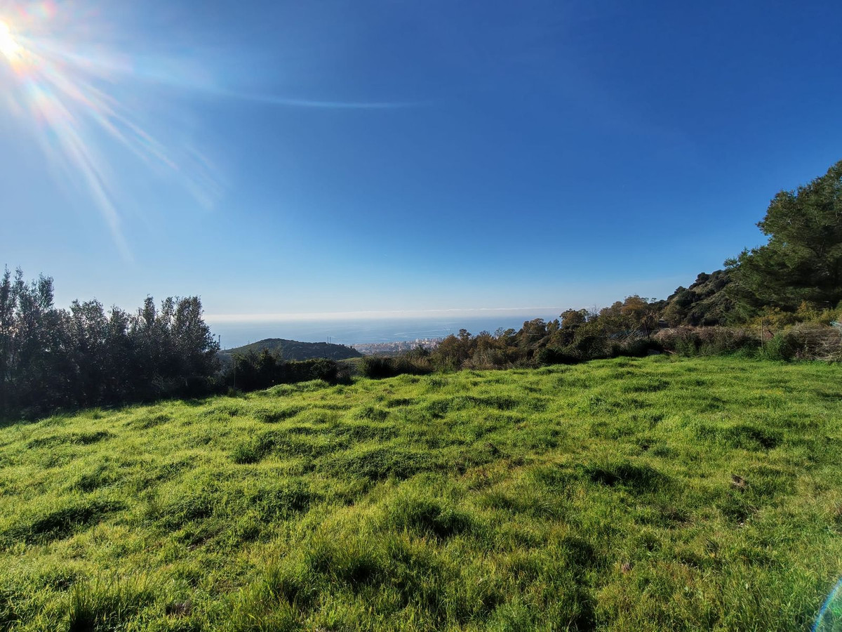 Plot for Sale in Marbella — 2