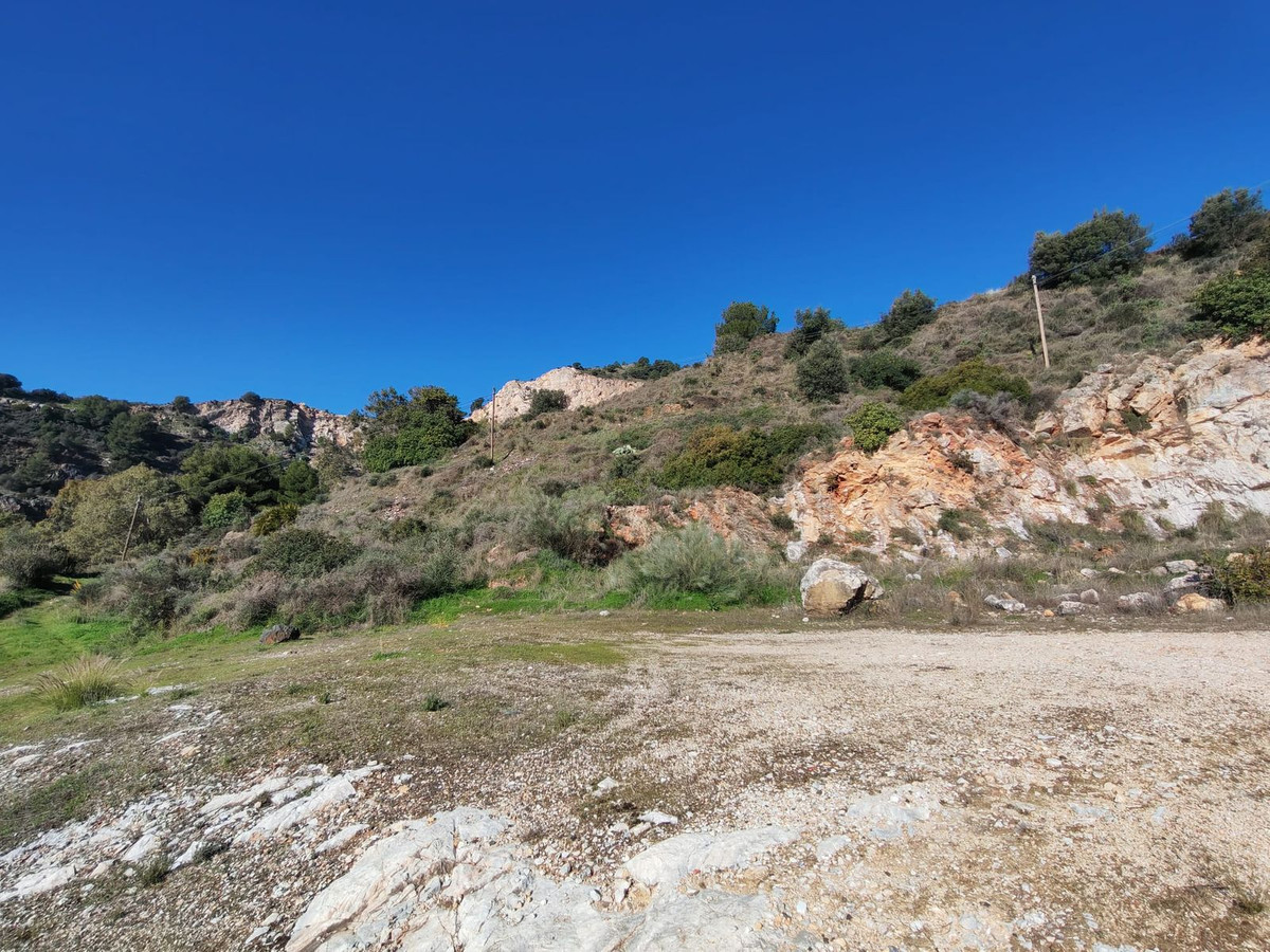 Plot for Sale in Marbella — view 10