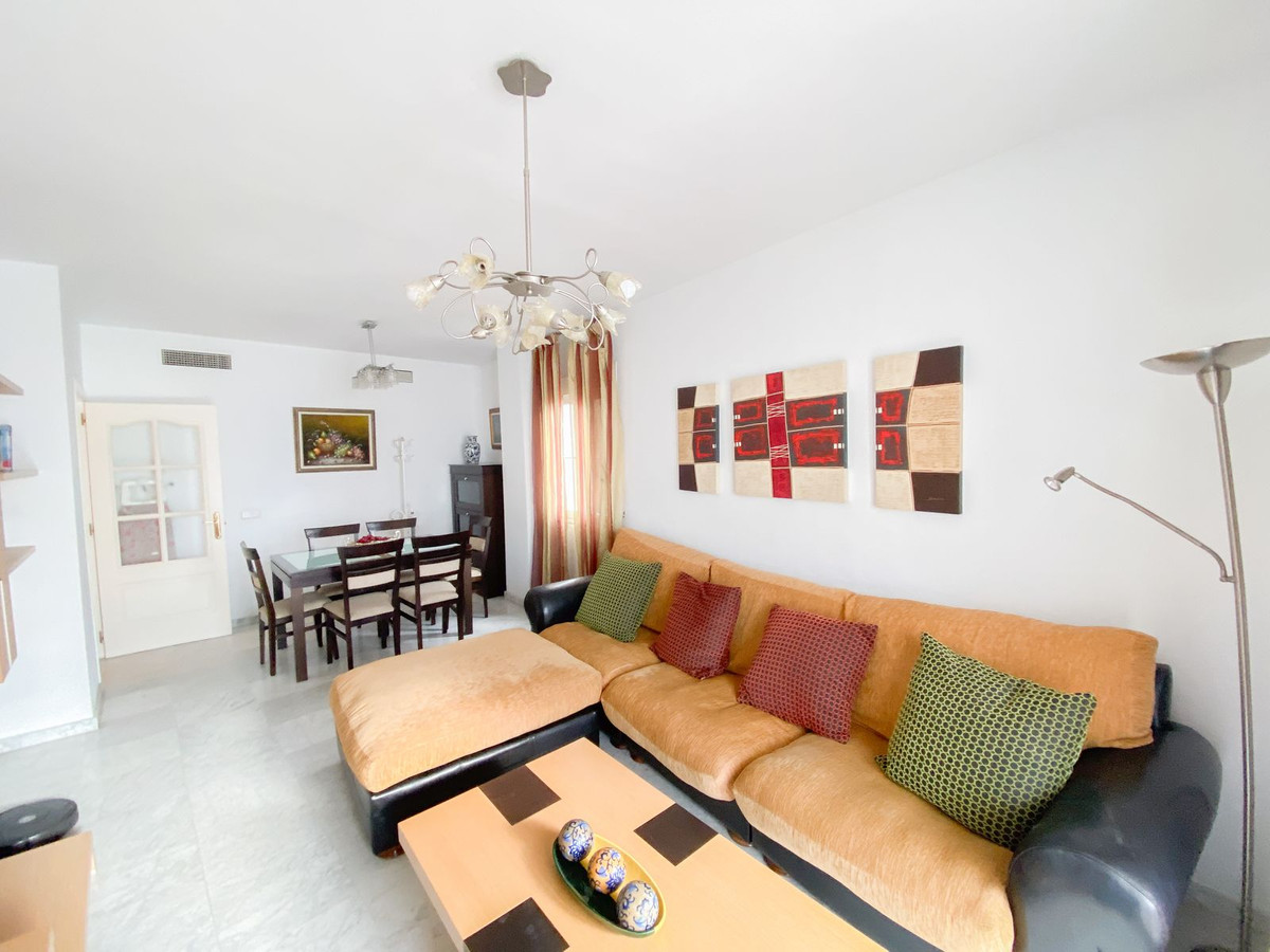 2 Bedroom Apartment for Sale in The Golden Mile — 5