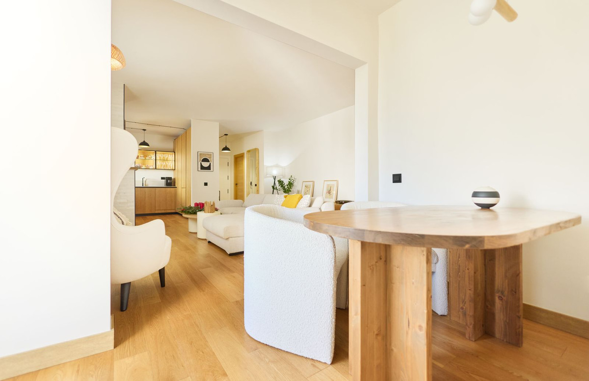 2 Bedroom Apartment for Sale in Puerto Banús