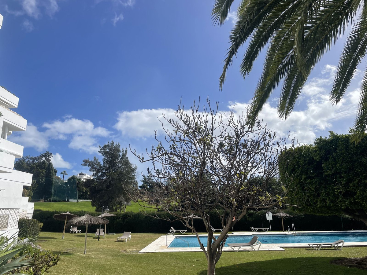 2 Bedroom Apartment for Sale in San Pedro de Alcántara — 9