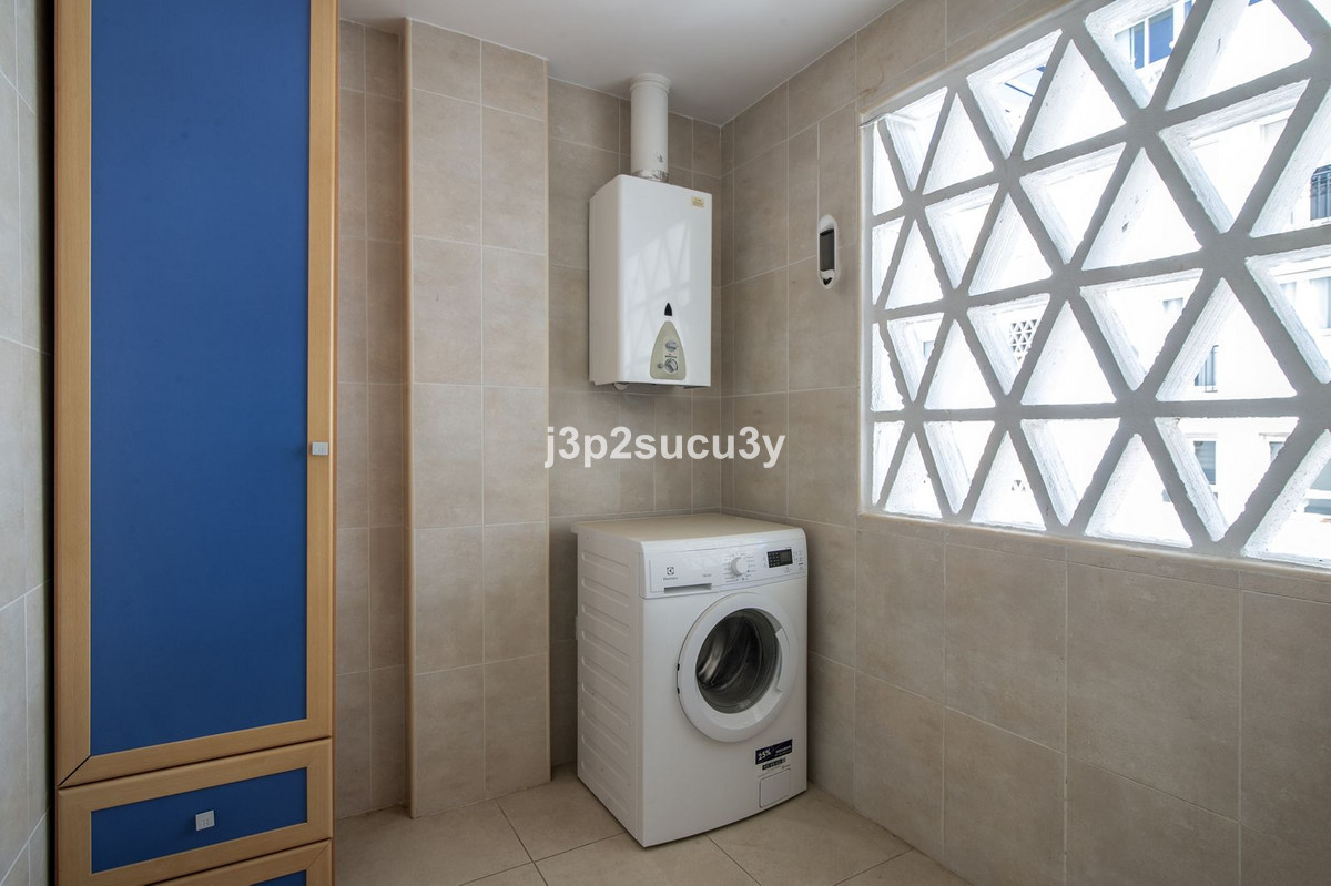 4 Bedroom Apartment for Sale in La Campana — 5
