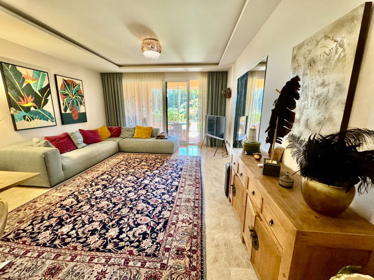 2 Bedroom Apartment for Sale in Marbella — 6