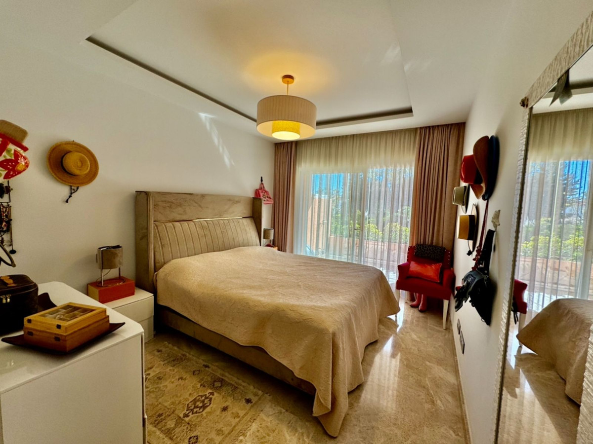 2 Bedroom Apartment for Sale in Marbella — 9