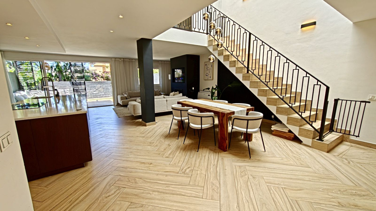 4 Bedroom Villa for Sale in Atalaya