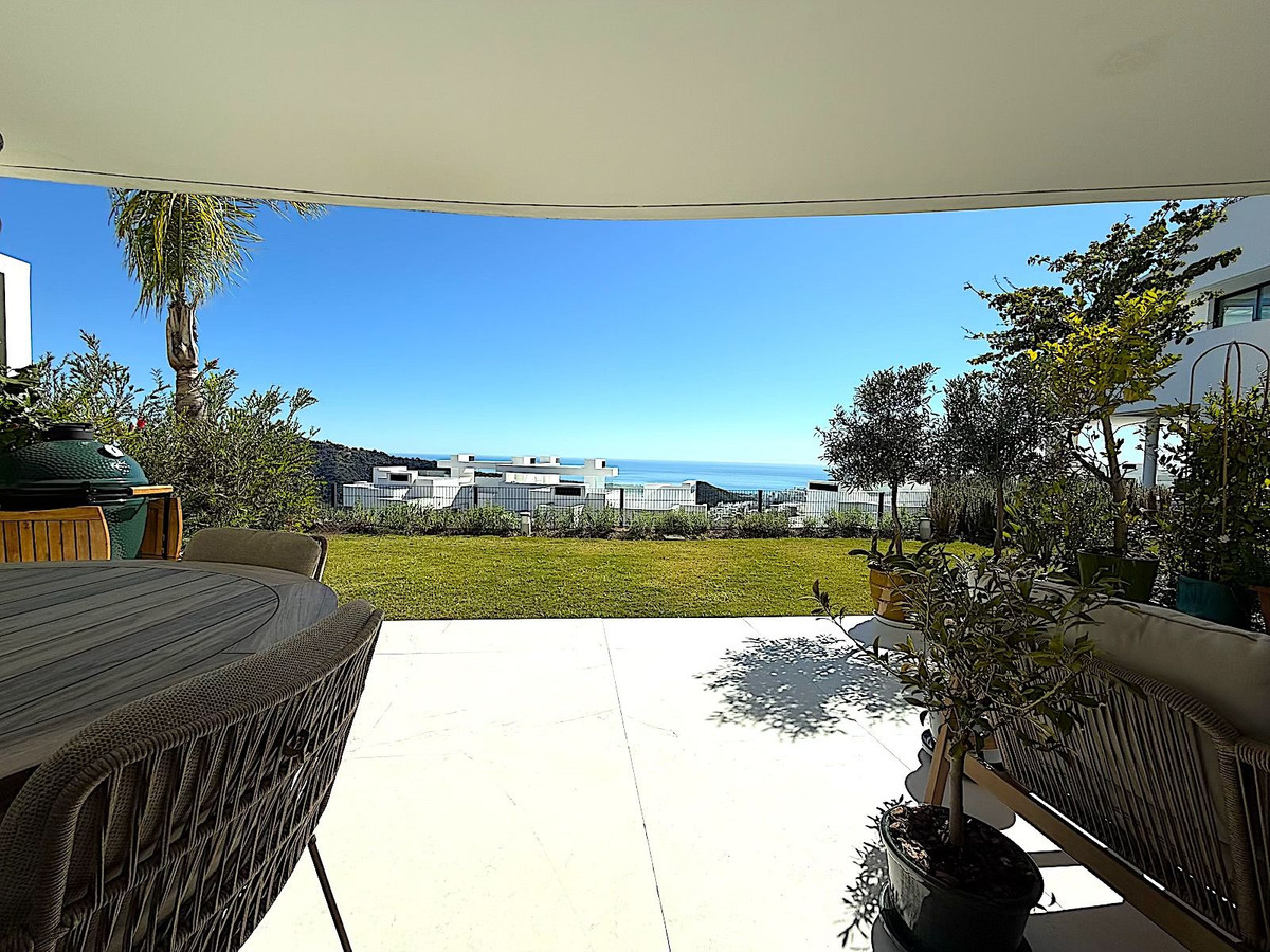 2 Bedroom Apartment for Sale in Marbella — 4