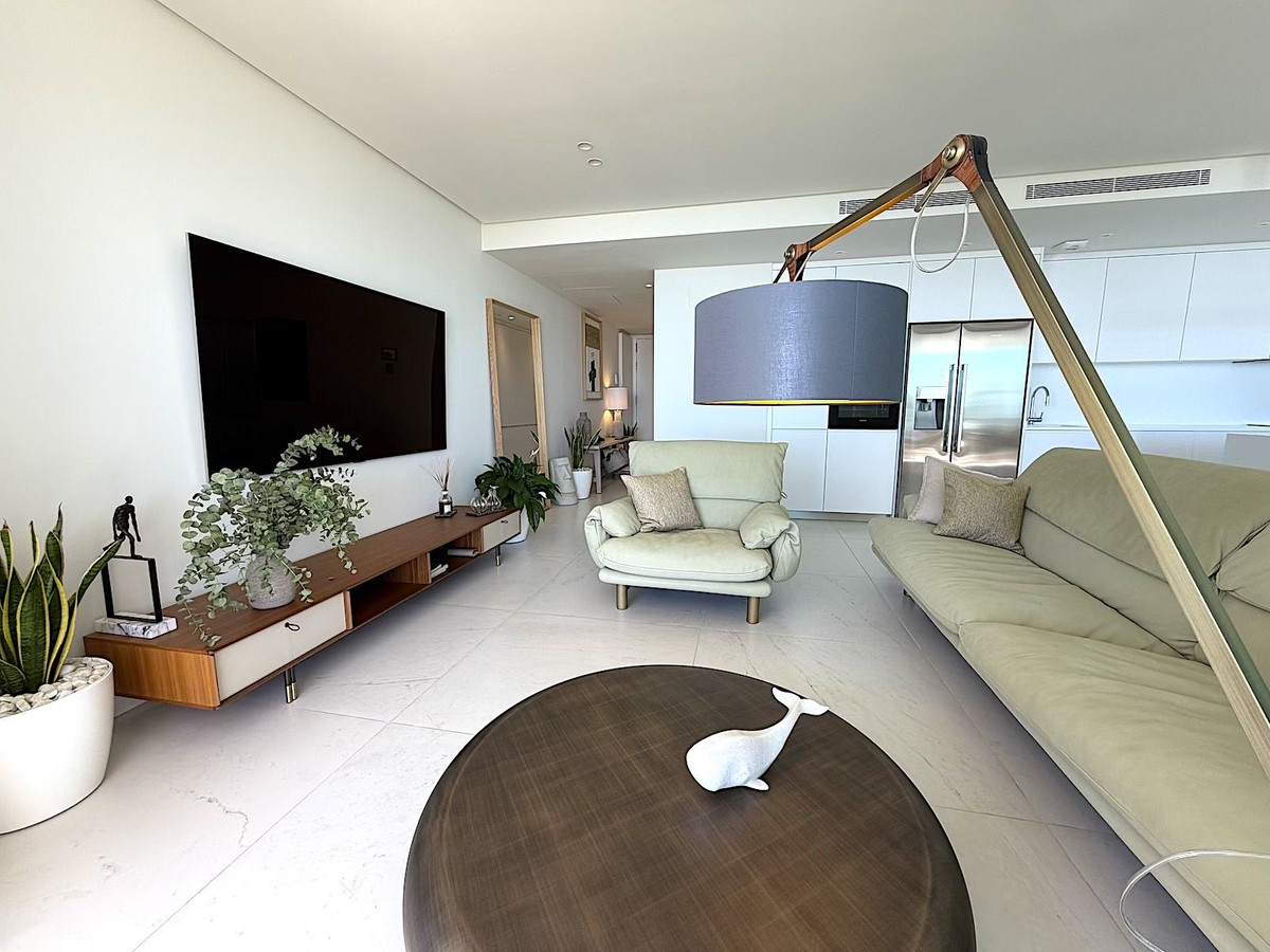 2 Bedroom Apartment for Sale in Marbella — 8