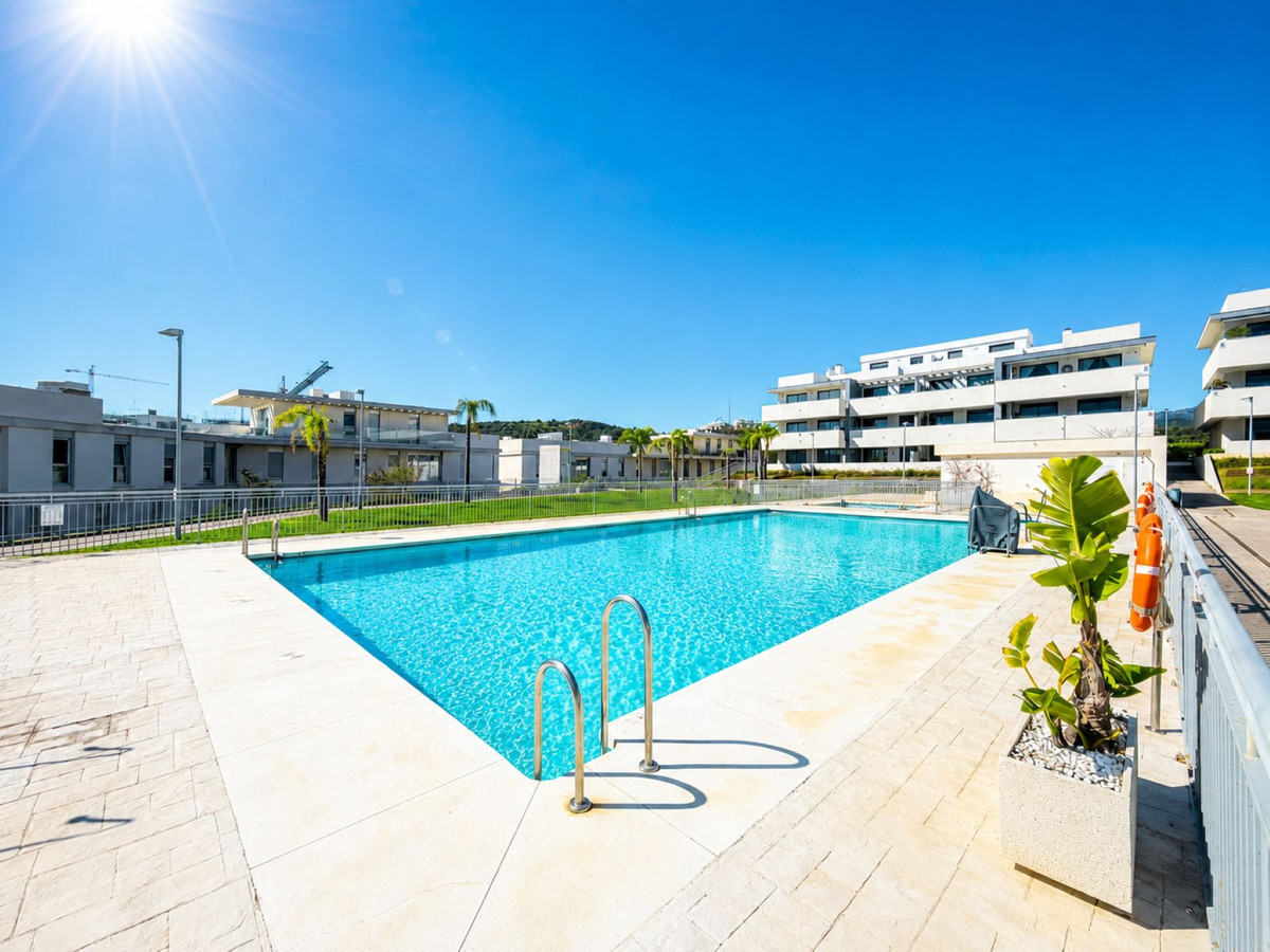3 Bedroom Apartment for Sale in Estepona — 5