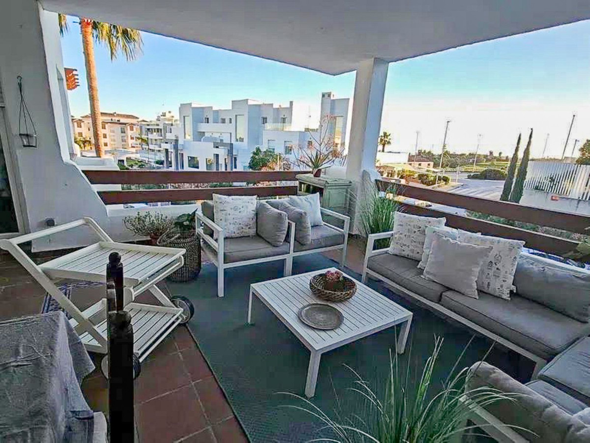 3 Bedroom Apartment for Sale in Selwo — 2