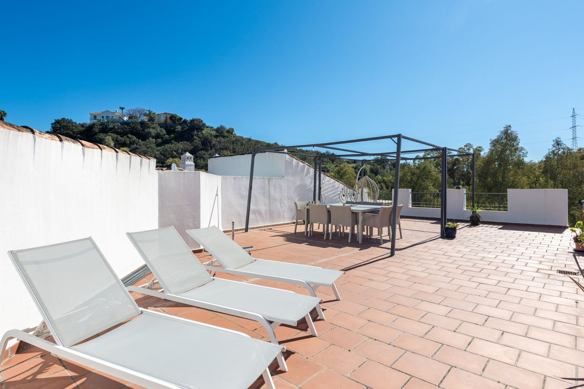 3 Bedroom Apartment for Sale in Los Arqueros — 3
