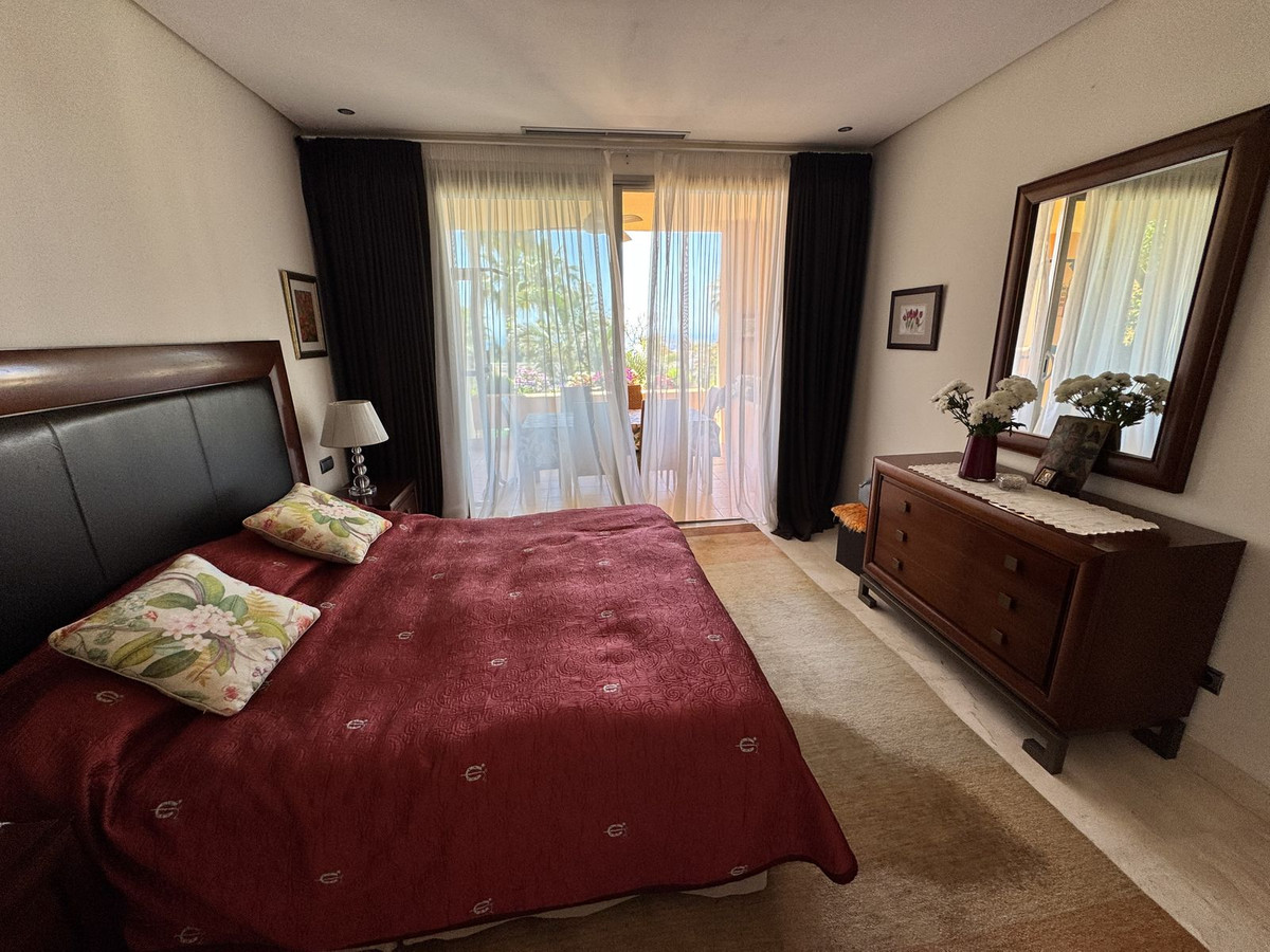3 Bedroom Apartment for Sale in Sierra Blanca — 7