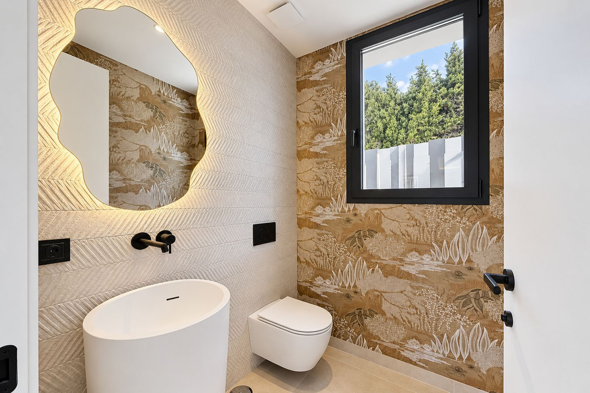5 Bedroom Villa for Sale in Nagüeles — view 16