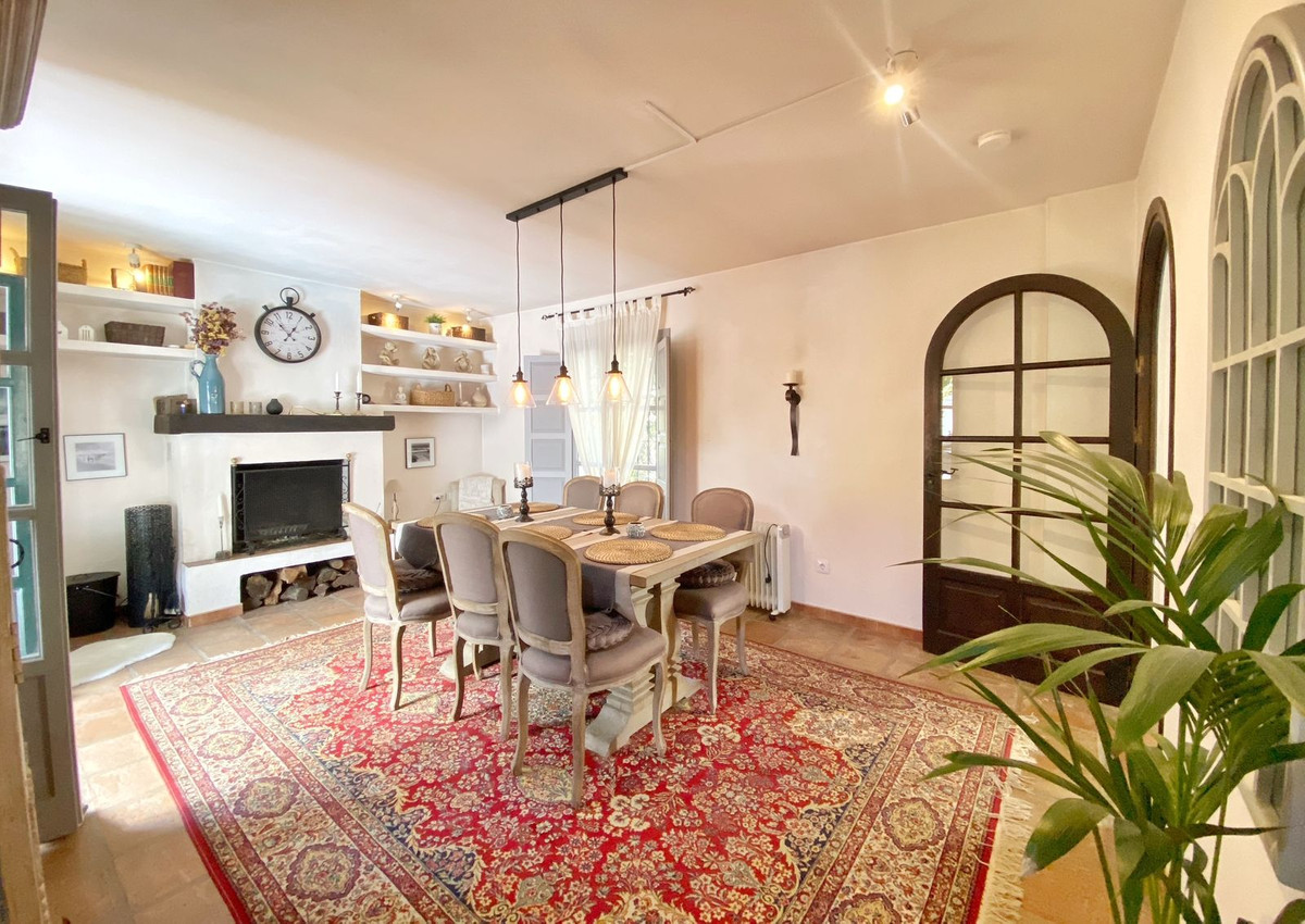 3 Bedroom Villa for Sale in Marbella — 6