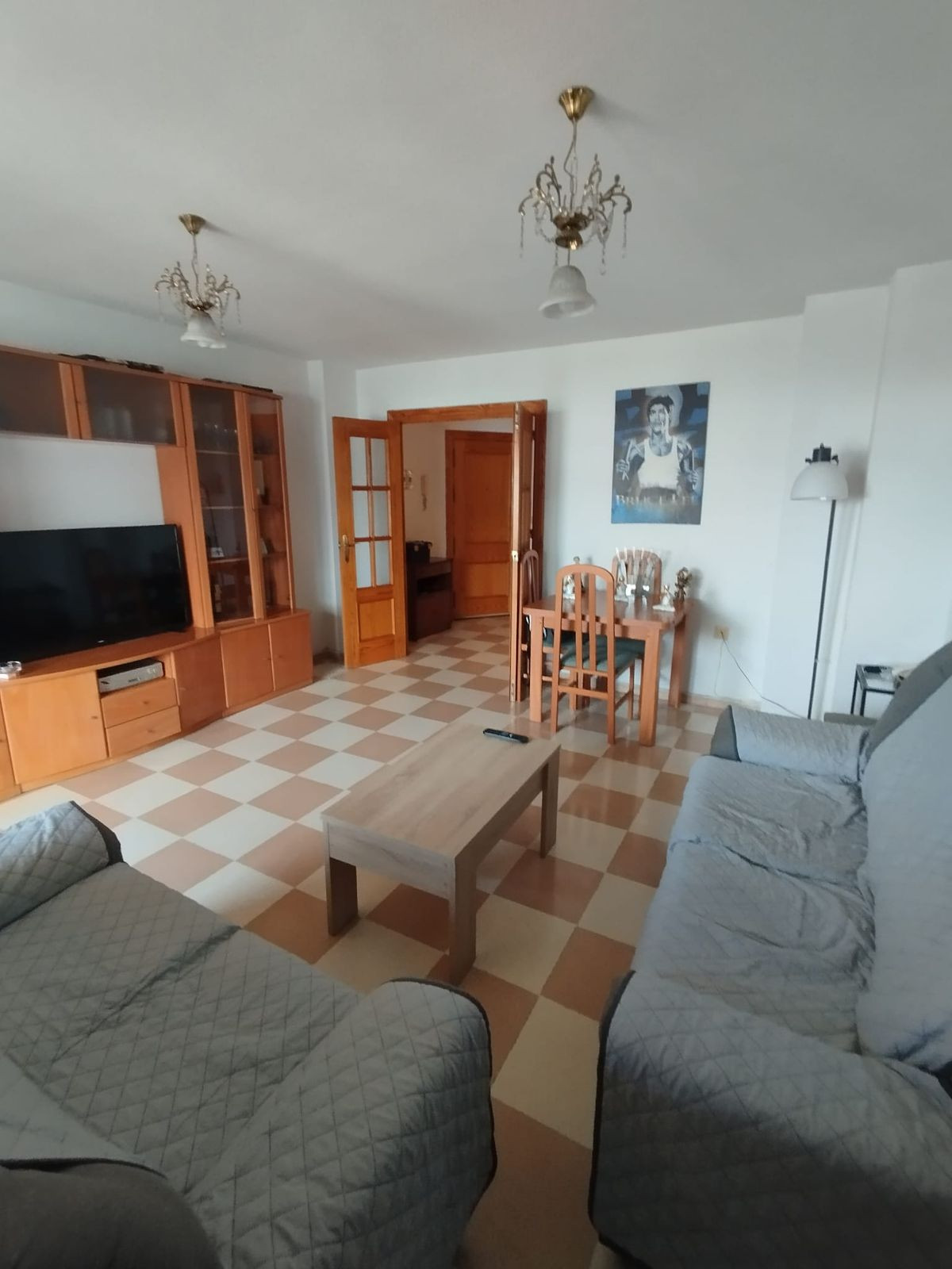 4 Bedroom Apartment for Sale in Estepona — 3