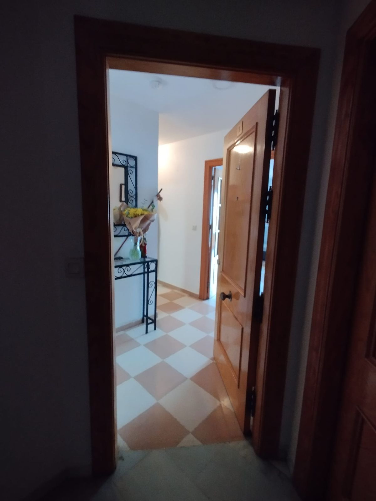 4 Bedroom Apartment for Sale in Estepona — 5