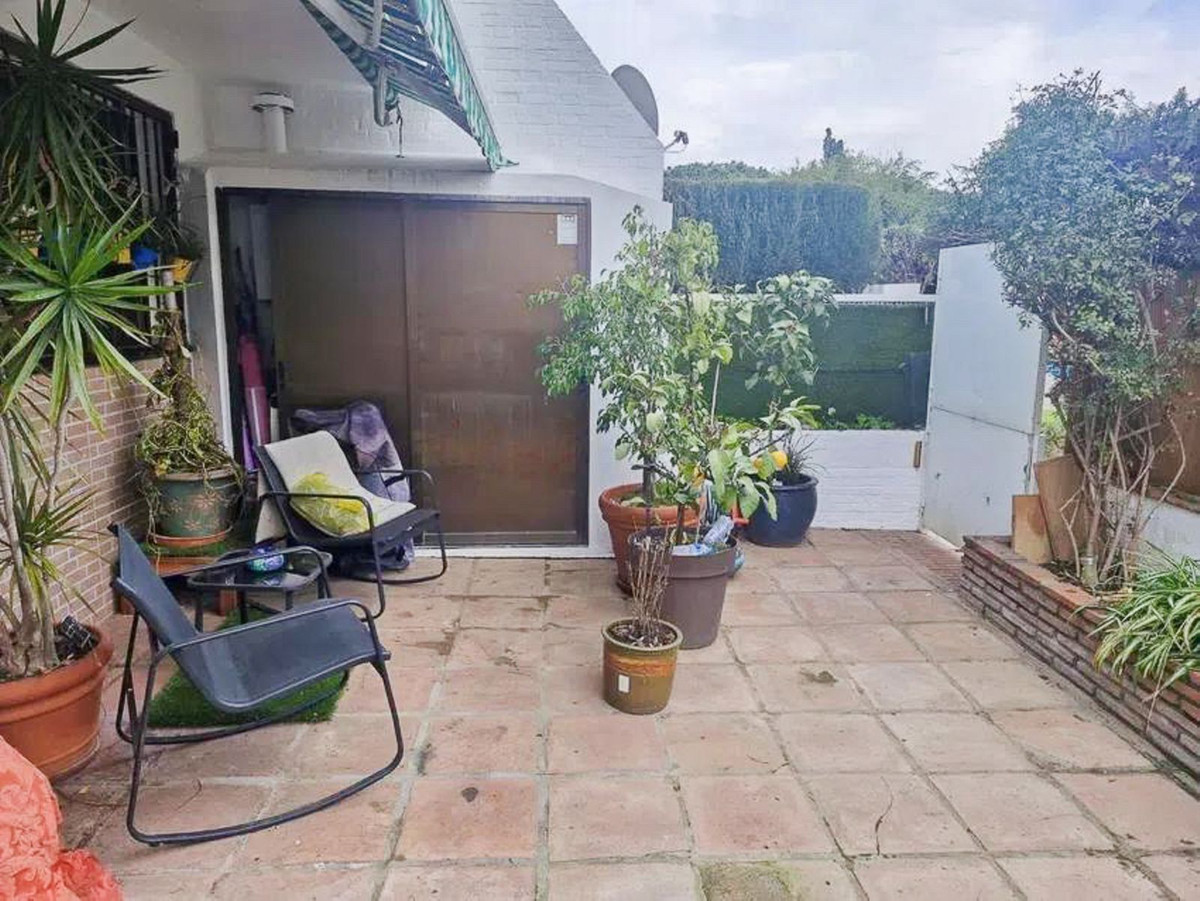 4 Bedroom Apartment for Sale in Nagüeles — 7