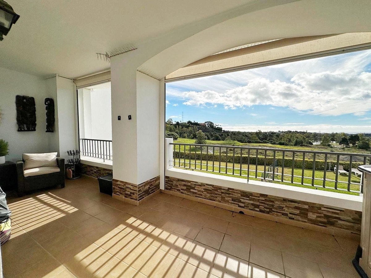 3 Bedroom Apartment for Sale in Los Arqueros — 2