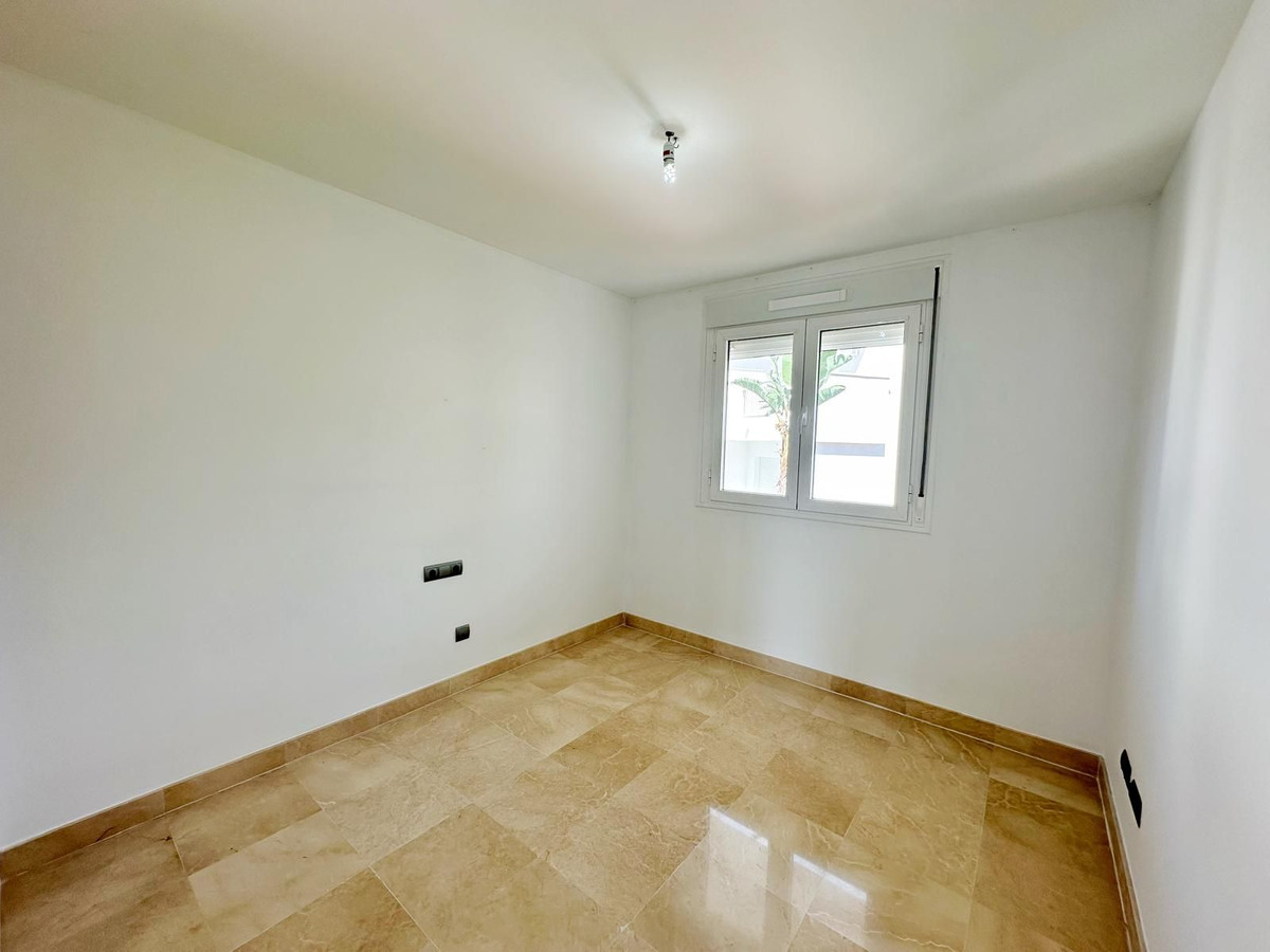 3 Bedroom Apartment for Sale in Los Arqueros — 4