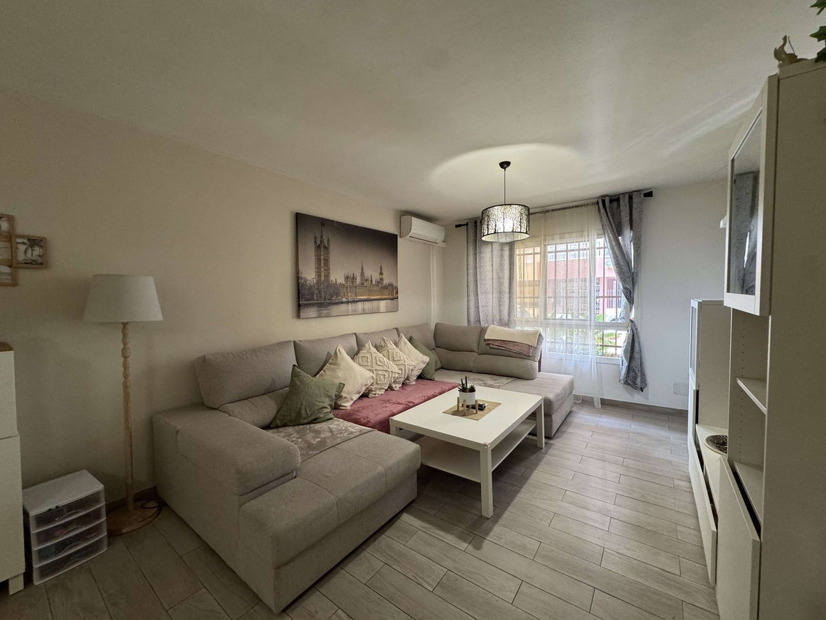3 Bedroom Apartment for Sale in Marbella