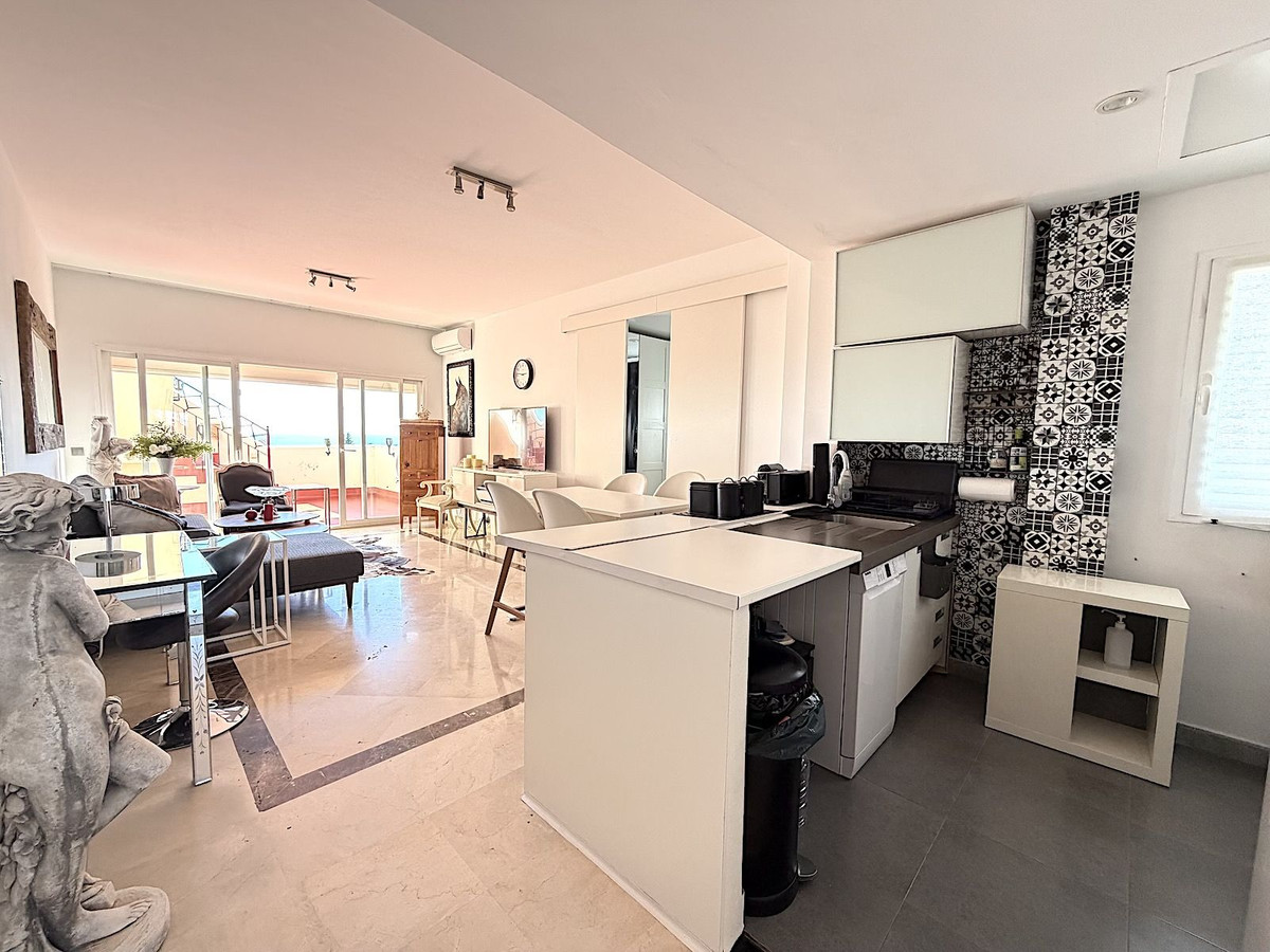 2 Bedroom Apartment for Sale in Bel Air — 3