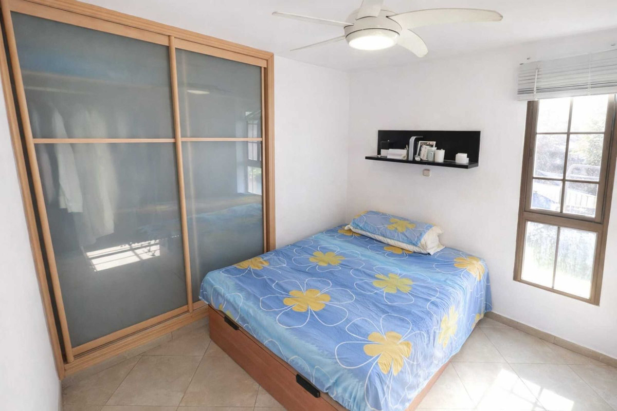 3 Bedroom Apartment for Sale in Marbella — 2