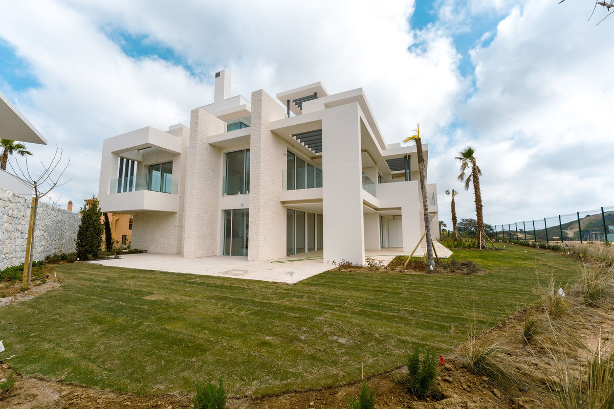 3 Bedroom Apartment for Sale in Ojén