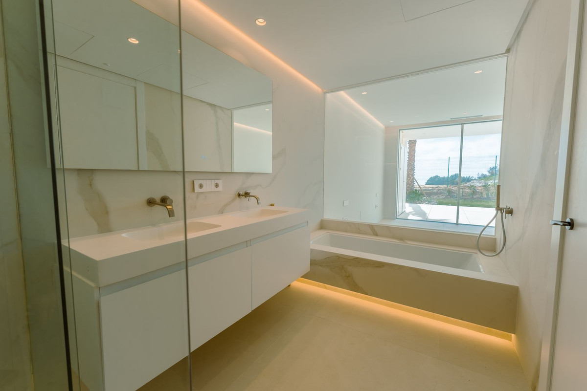 3 Bedroom Apartment for Sale in Ojén — 5