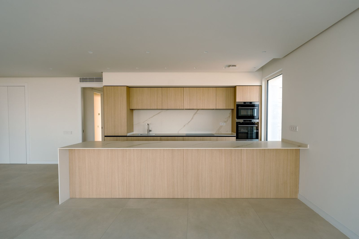 3 Bedroom Apartment for Sale in Ojén — 2