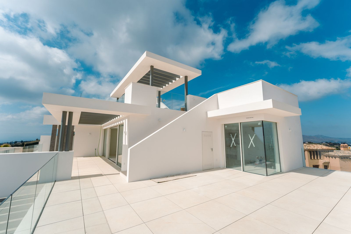 3 Bedroom Apartment for Sale in Ojén — 2