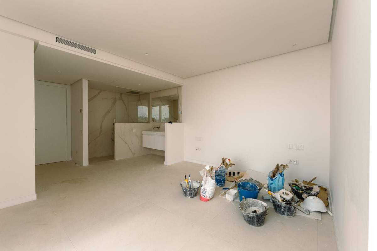 3 Bedroom Apartment for Sale in Ojén — 9