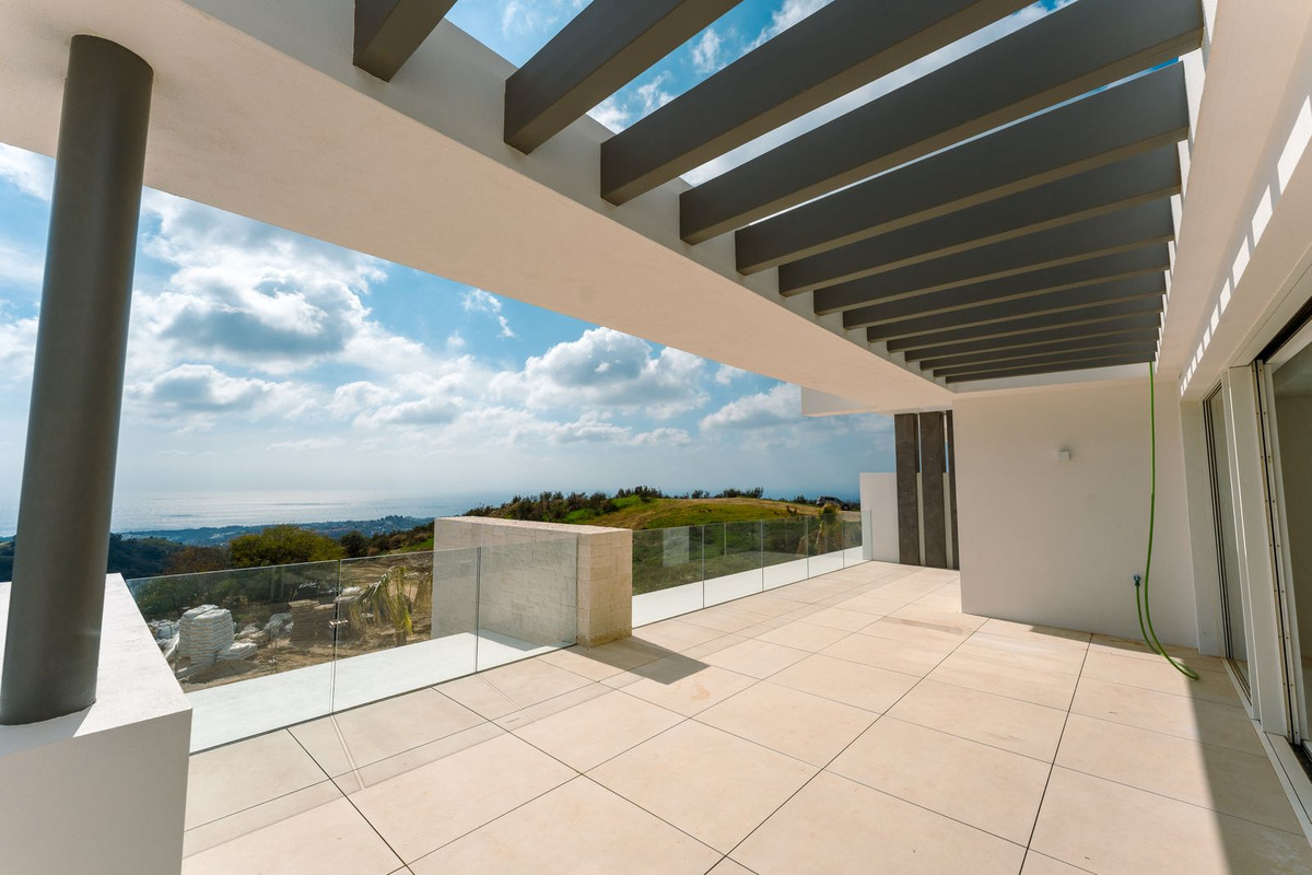 3 Bedroom Apartment for Sale in Ojén — view 10