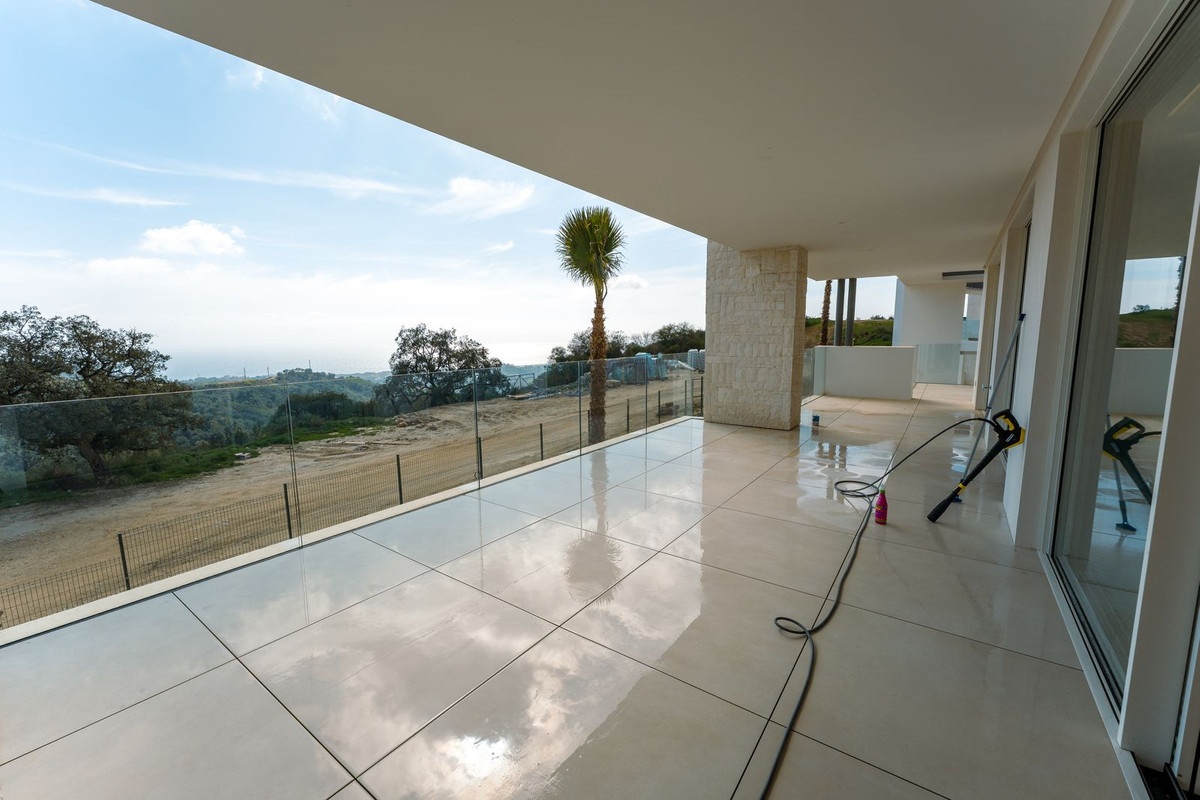 4 Bedroom Apartment for Sale in Ojén — 8