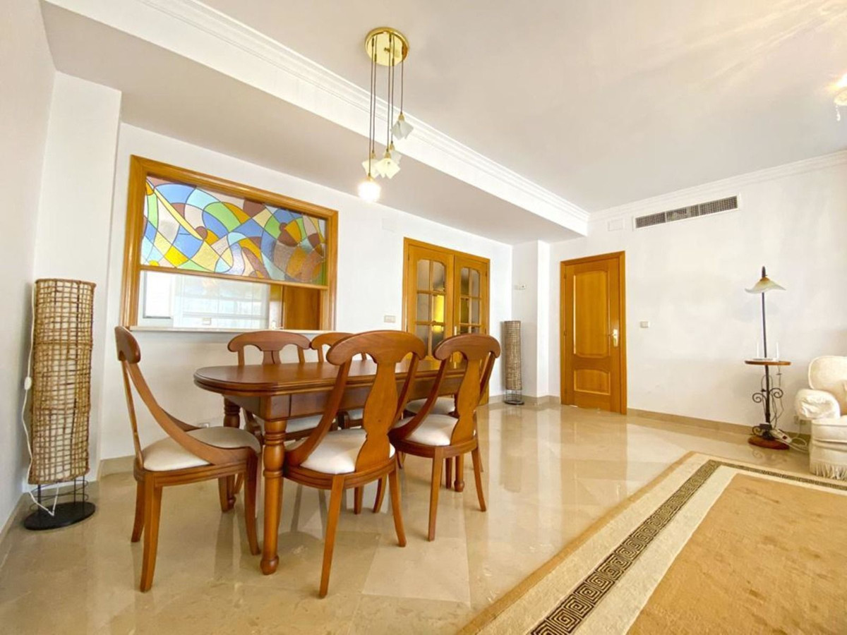 3 Bedroom Apartment for Sale in Marbella — 2