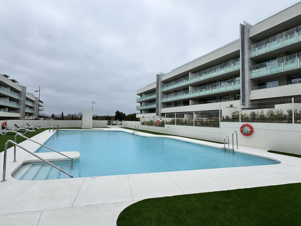 2 Bedroom Apartment for Sale in San Pedro de Alcántara — view 10