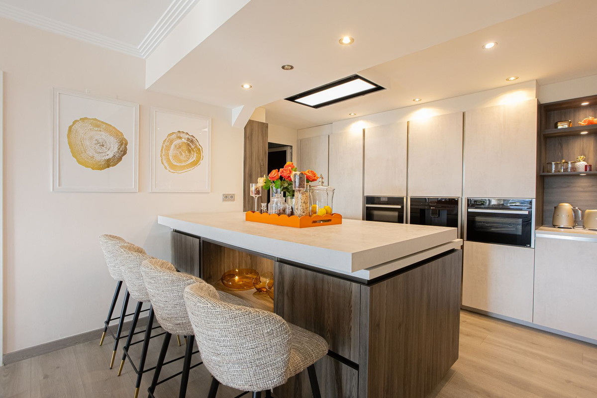 4 Bedroom Apartment for Sale in Benahavís — 5