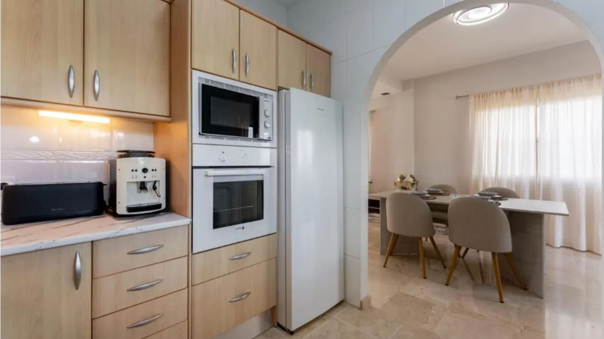 3 Bedroom Villa for Sale in Marbella — 7