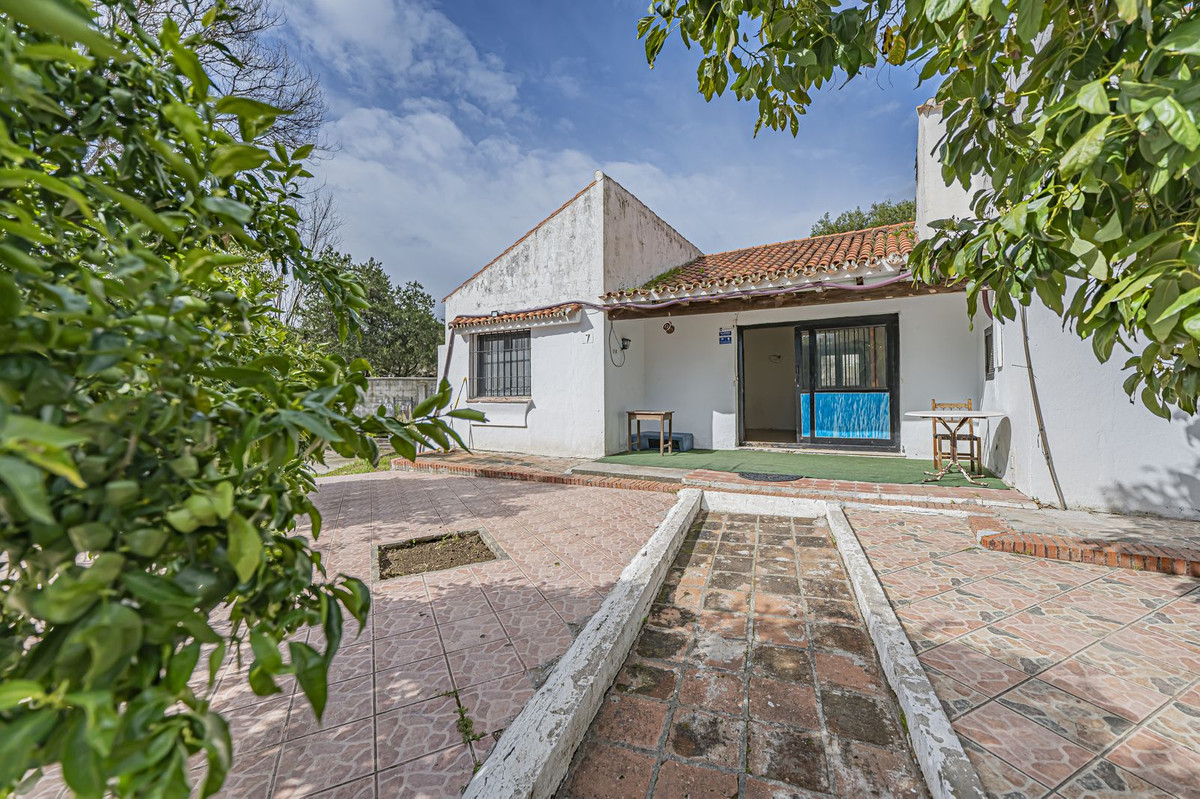 Plot for Sale in Costalita — 2