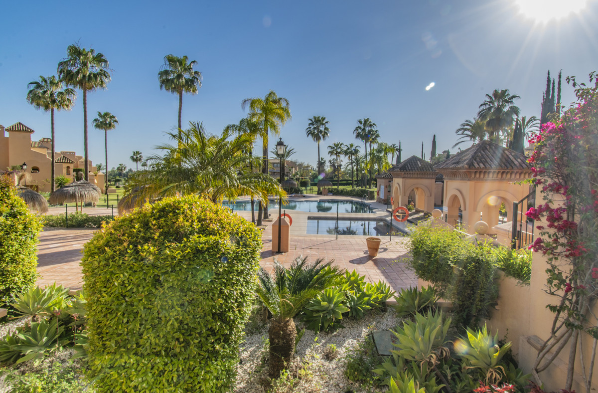 2 Bedroom Apartment for Sale in Atalaya — 9