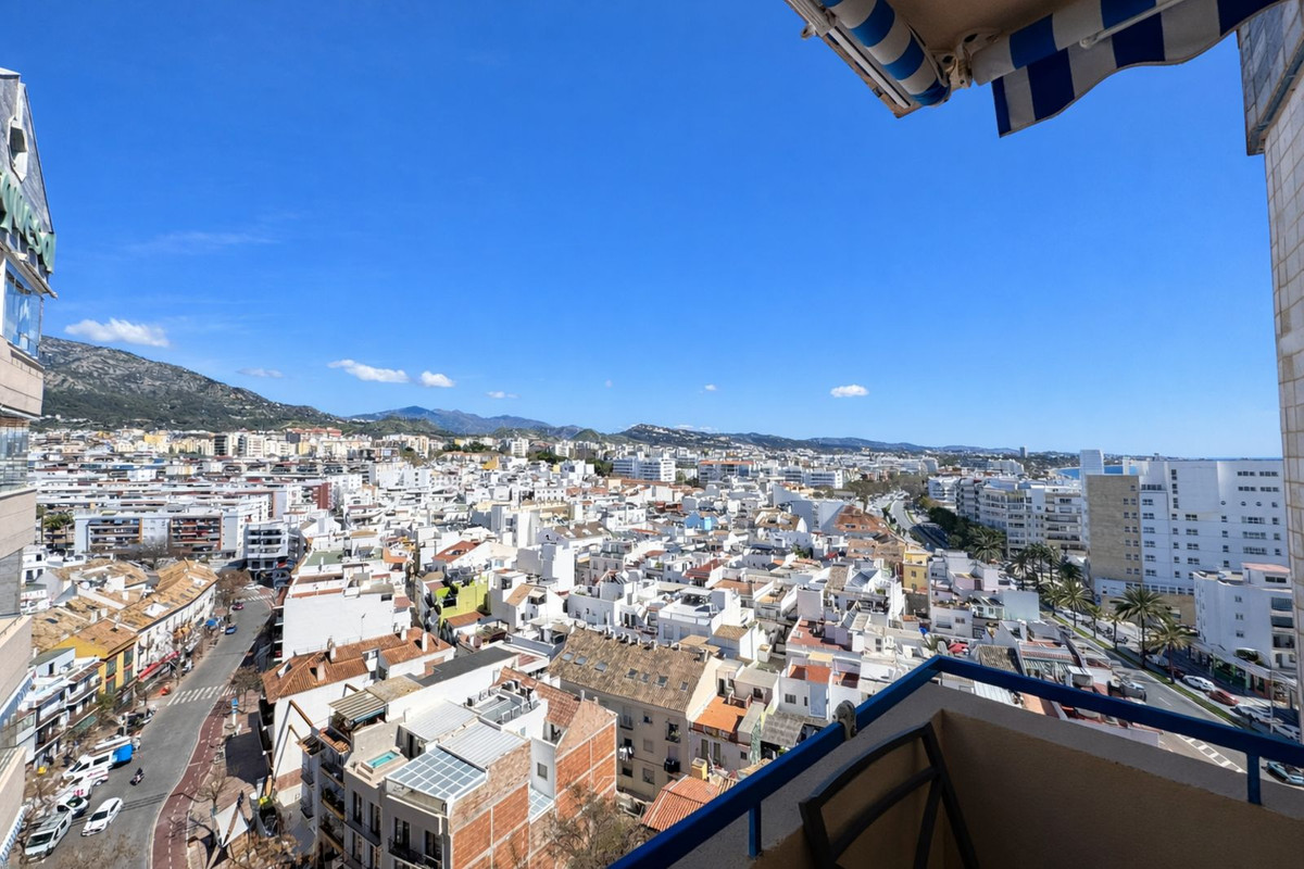 3 Bedroom Apartment for Sale in Marbella — 2