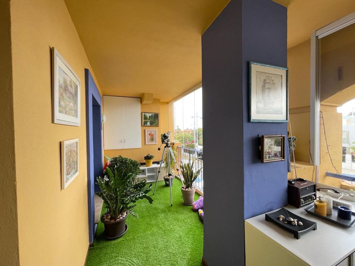 3 Bedroom Apartment for Sale in San Pedro de Alcántara — 3