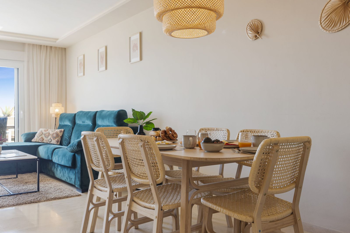 2 Bedroom Apartment for Sale in Estepona — 9