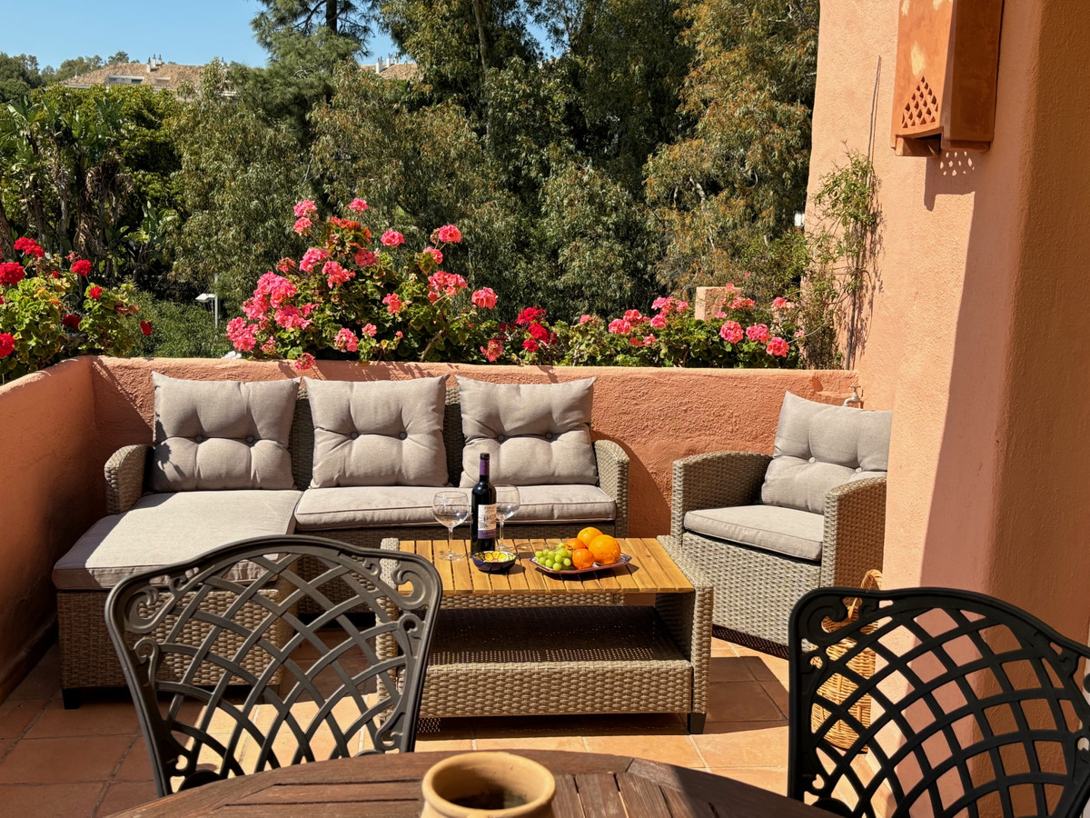 3 Bedroom Apartment for Sale in Marbella — 2