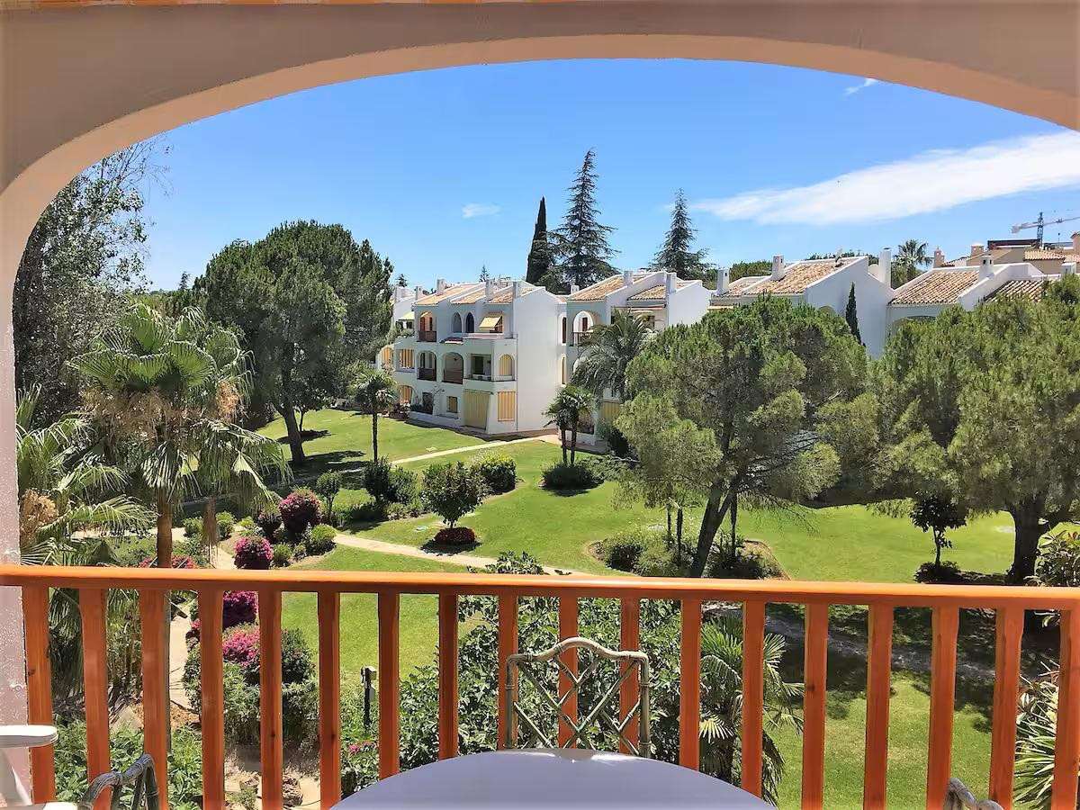 2 Bedroom Apartment for Sale in Nueva Andalucía