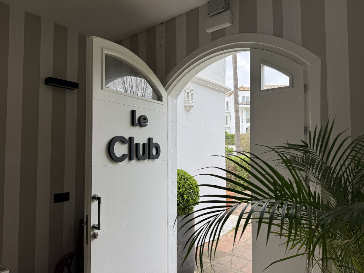 2 Bedroom Apartment for Sale in Nueva Andalucía — view 19