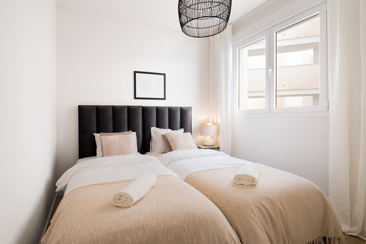 2 Bedroom Apartment for Sale in Nueva Andalucía — view 12