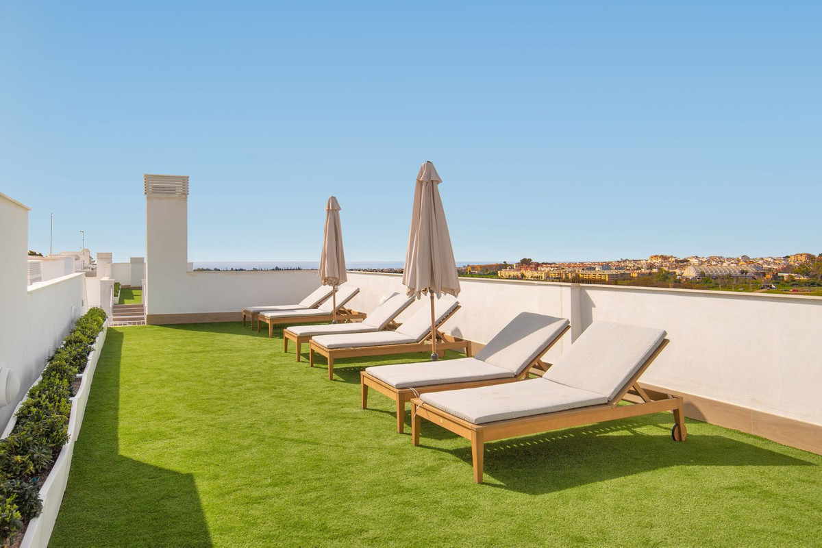 2 Bedroom Apartment for Sale in Nueva Andalucía — view 17