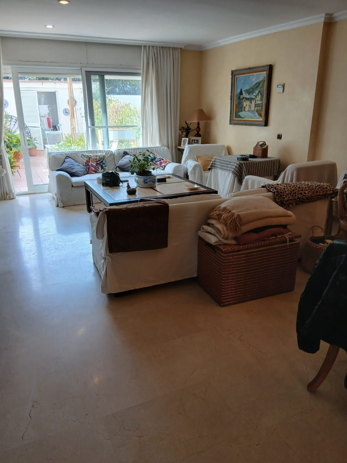 3 Bedroom Villa for Sale in Estepona — 2
