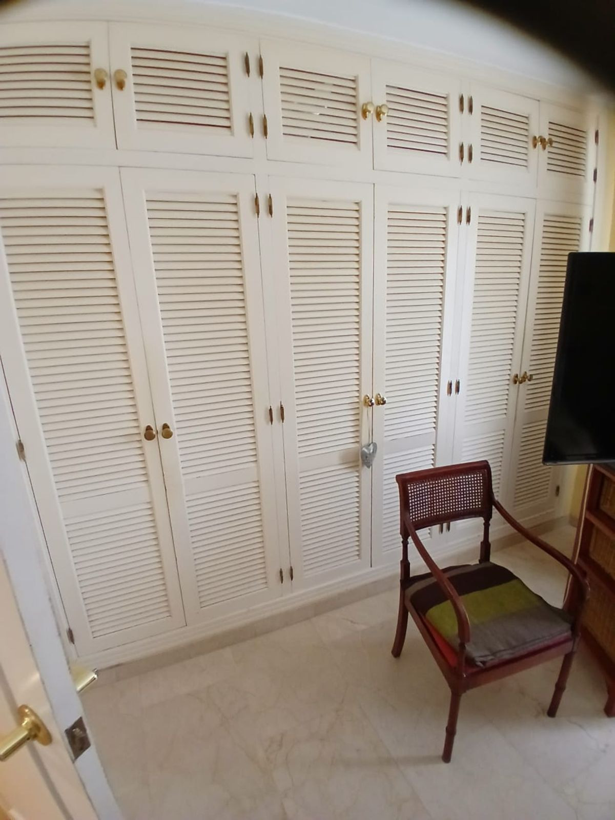 3 Bedroom Villa for Sale in Estepona — 9