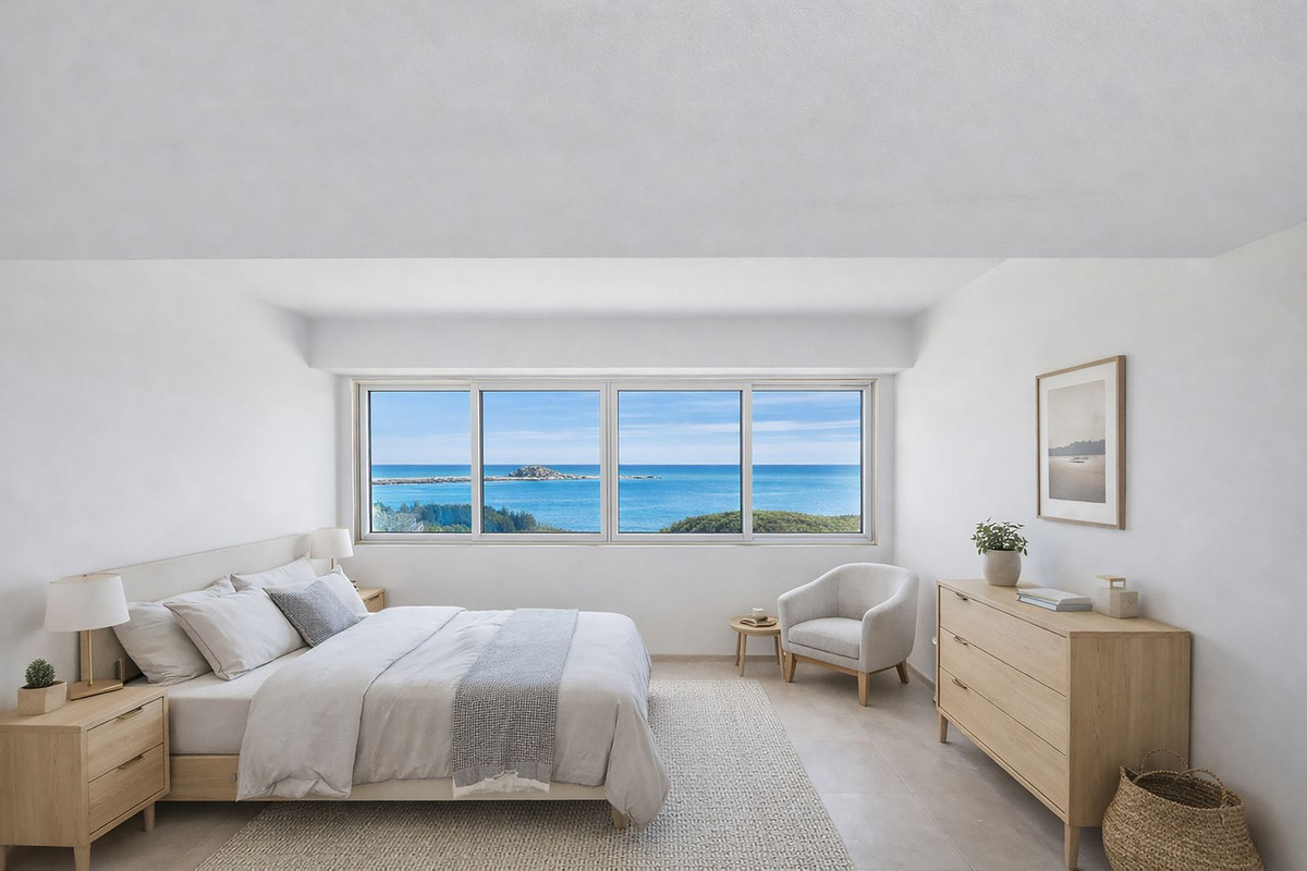 5 Bedroom Apartment for Sale in Marbella — view 11