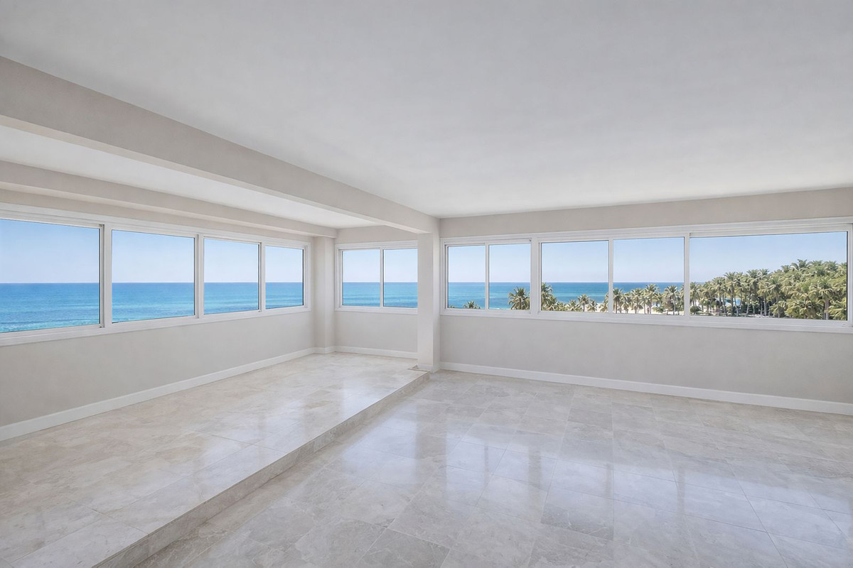 5 Bedroom Apartment for Sale in Marbella — view 19